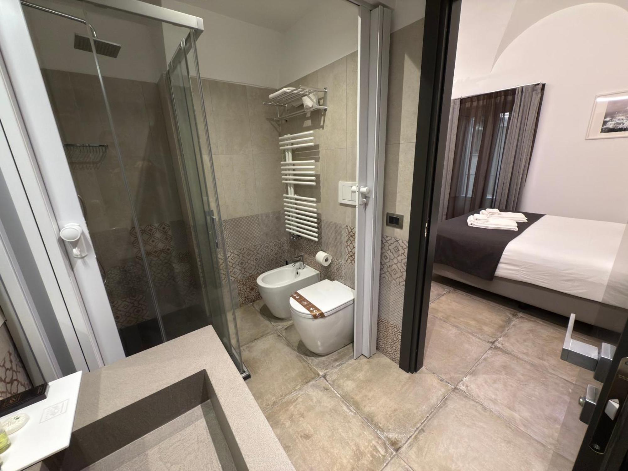 Etnea 454 Luxury 3*